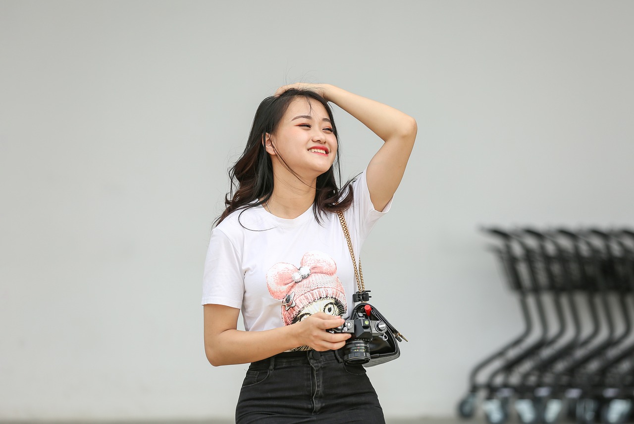 How to Support Sustainable Fashion Brands?